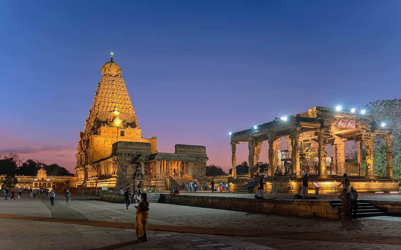 Bhubaneswar Weekend Getaway: Premium Local Sightseeing Tour (3 Days/2 Nights)